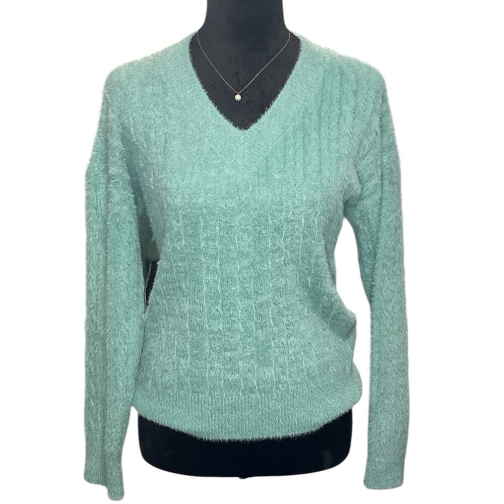 Teal V-Neck Long Sleeved Soft Sweater, Size L, EUC